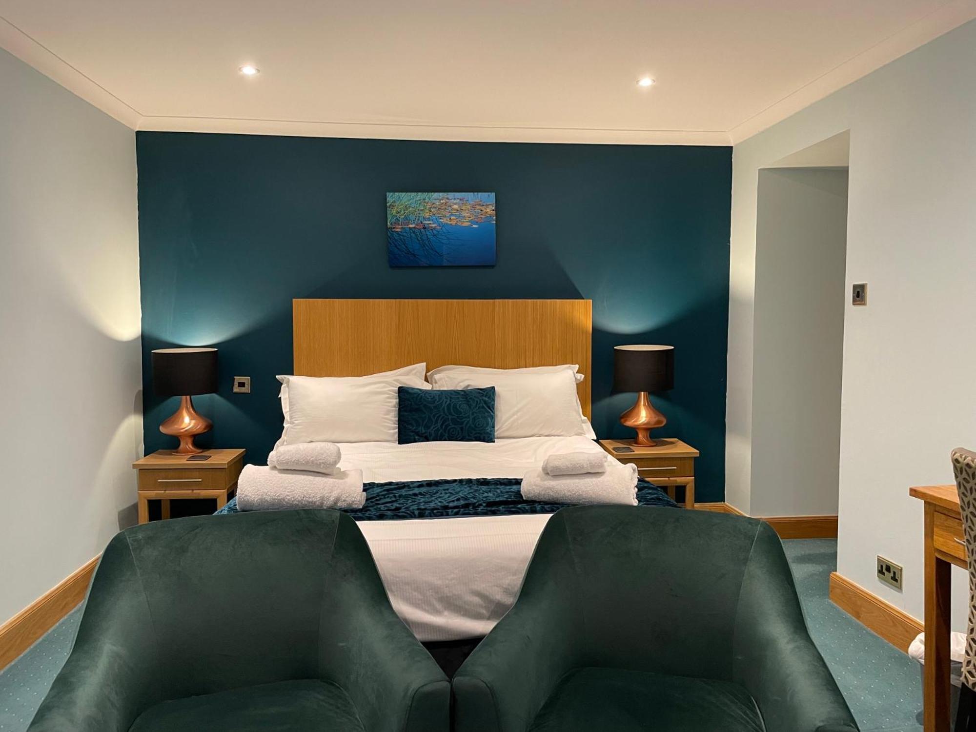 The Ship Inn - Winner Best Hotel Experience 2024 Visit Scotland Gatehouse of Fleet Exterior photo