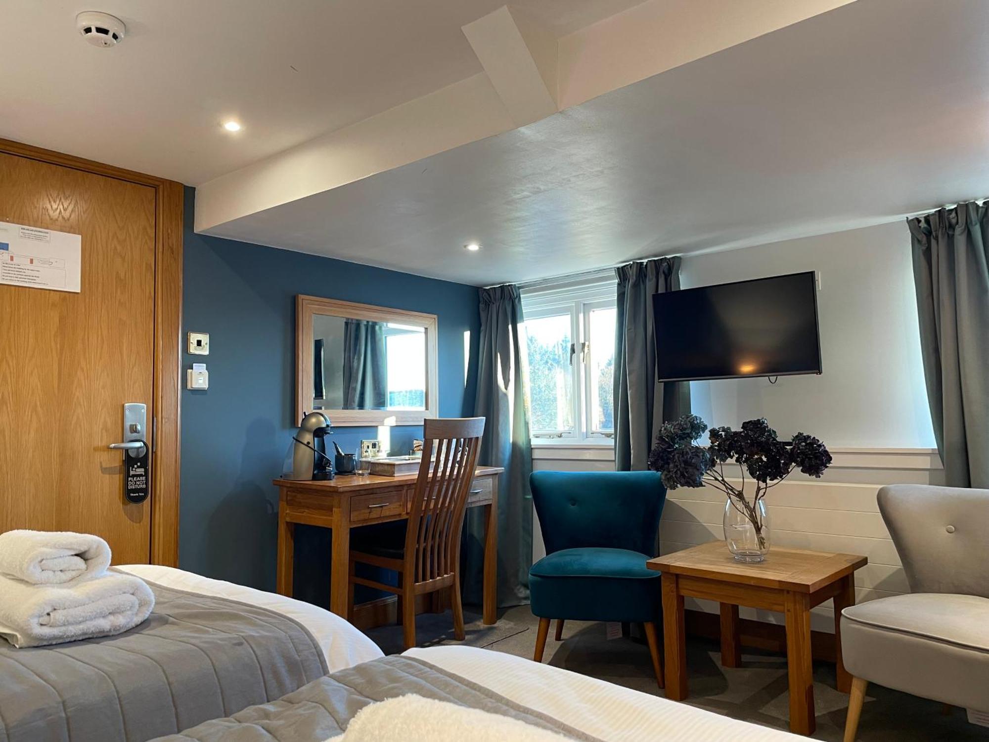 The Ship Inn - Winner Best Hotel Experience 2024 Visit Scotland Gatehouse of Fleet Exterior photo