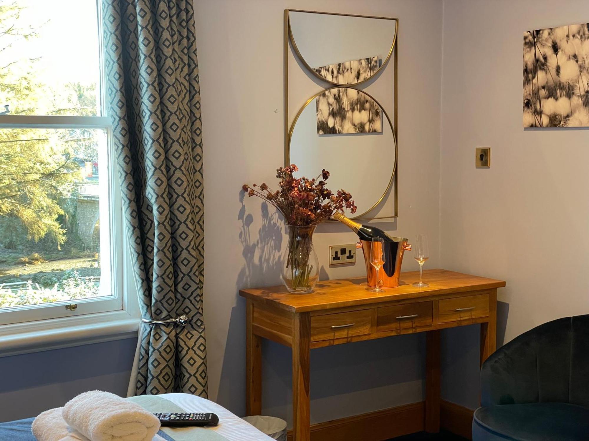 The Ship Inn - Winner Best Hotel Experience 2024 Visit Scotland Gatehouse of Fleet Exterior photo